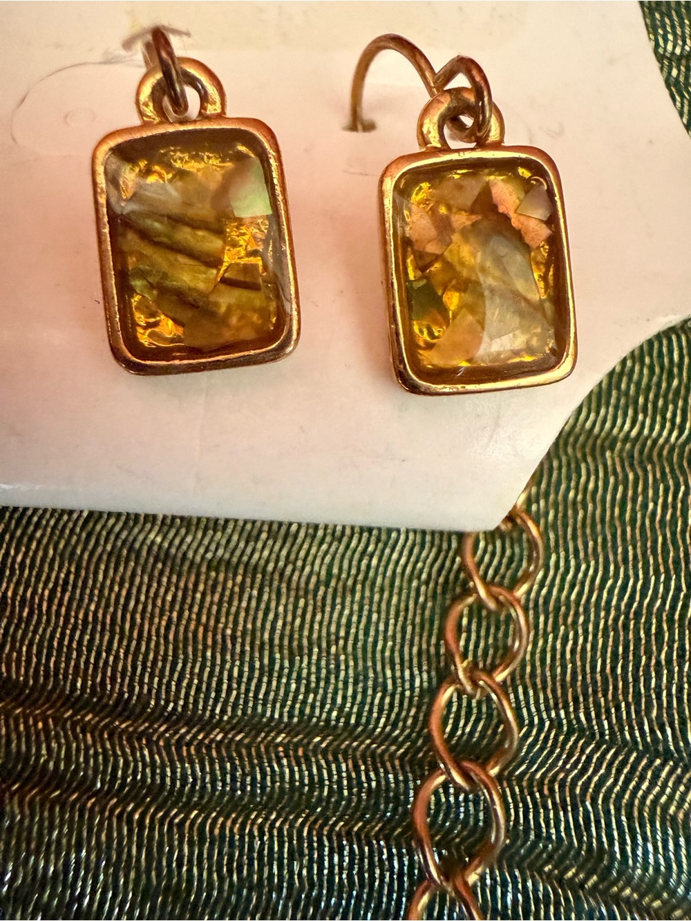 Gold-Tone Green Iridescent Rectangular Drop Earrings and necklace set